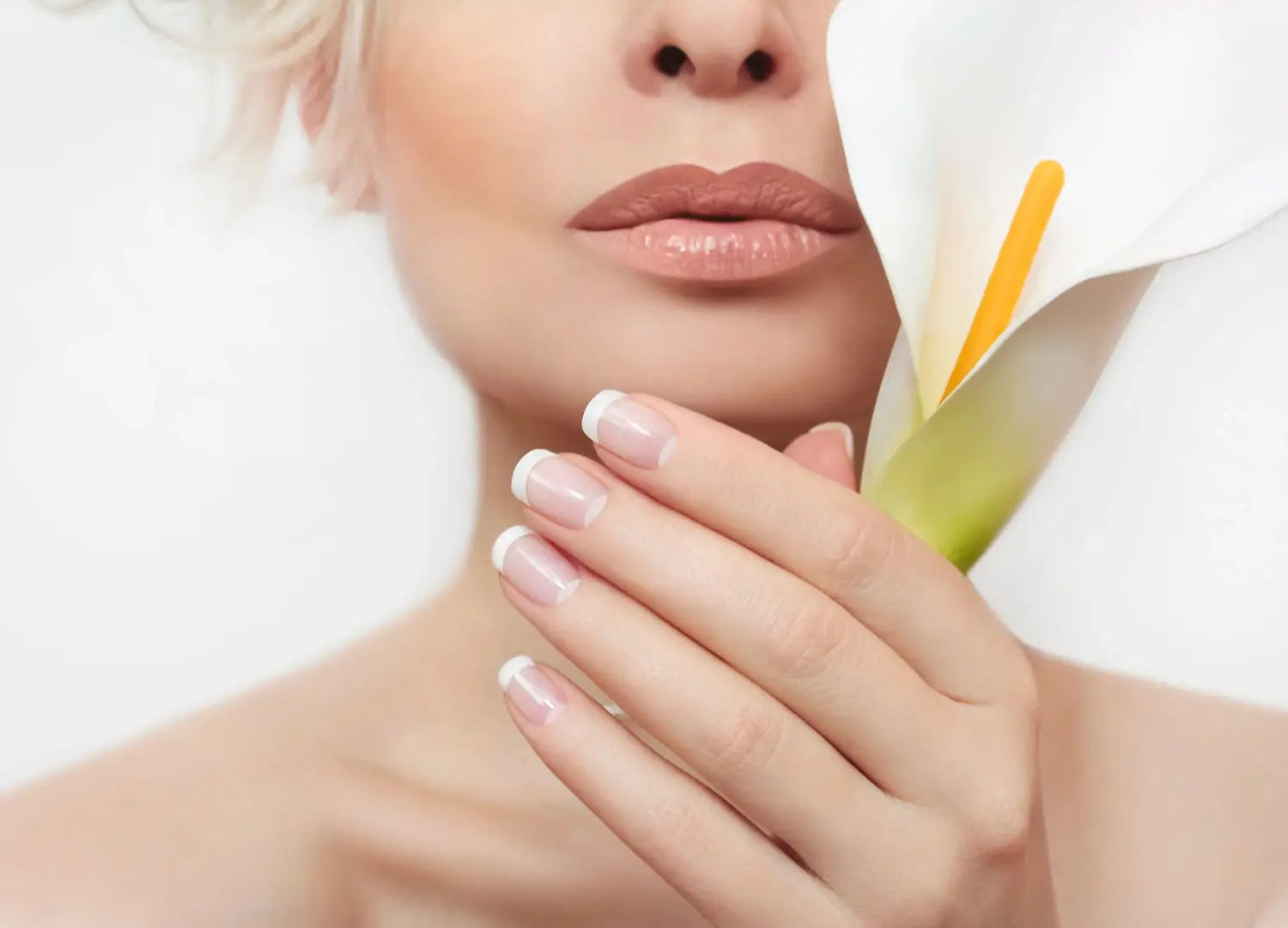 Beauty-Salon-and-Products